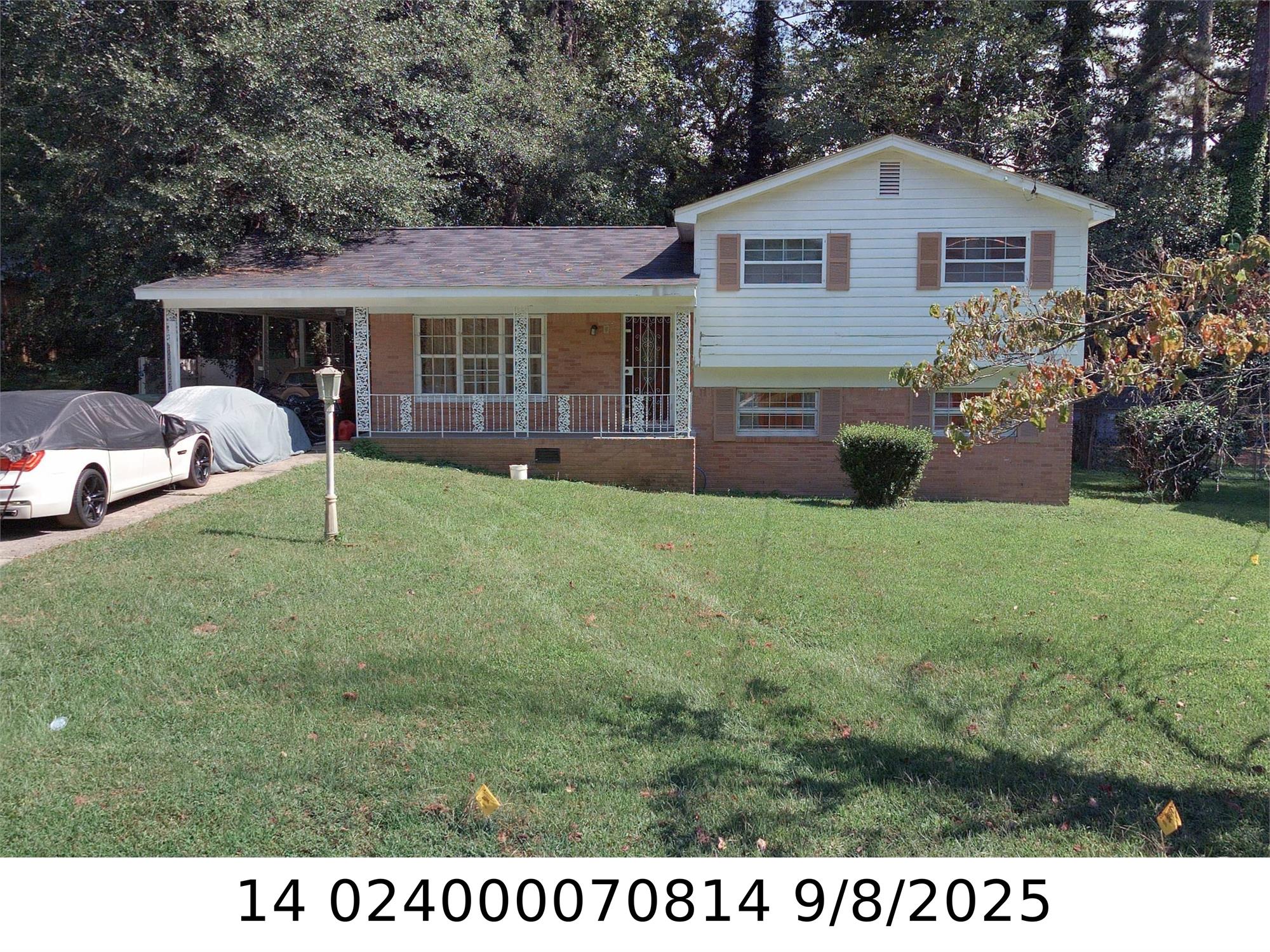 3270 Amhurst Dr Nw, Atlanta, GA 30318-5949