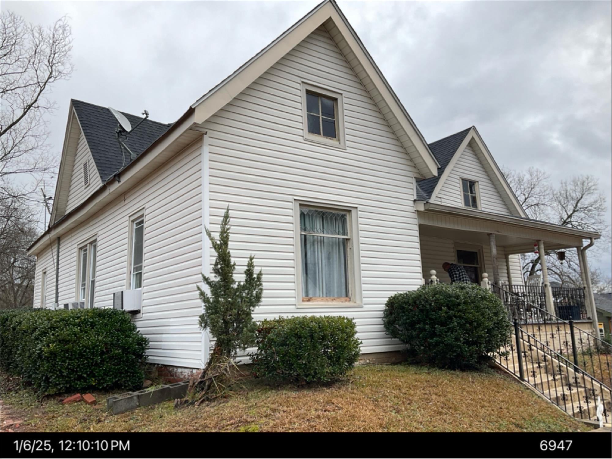 208 S Georgia Ave, Bremen, GA 30110-2116