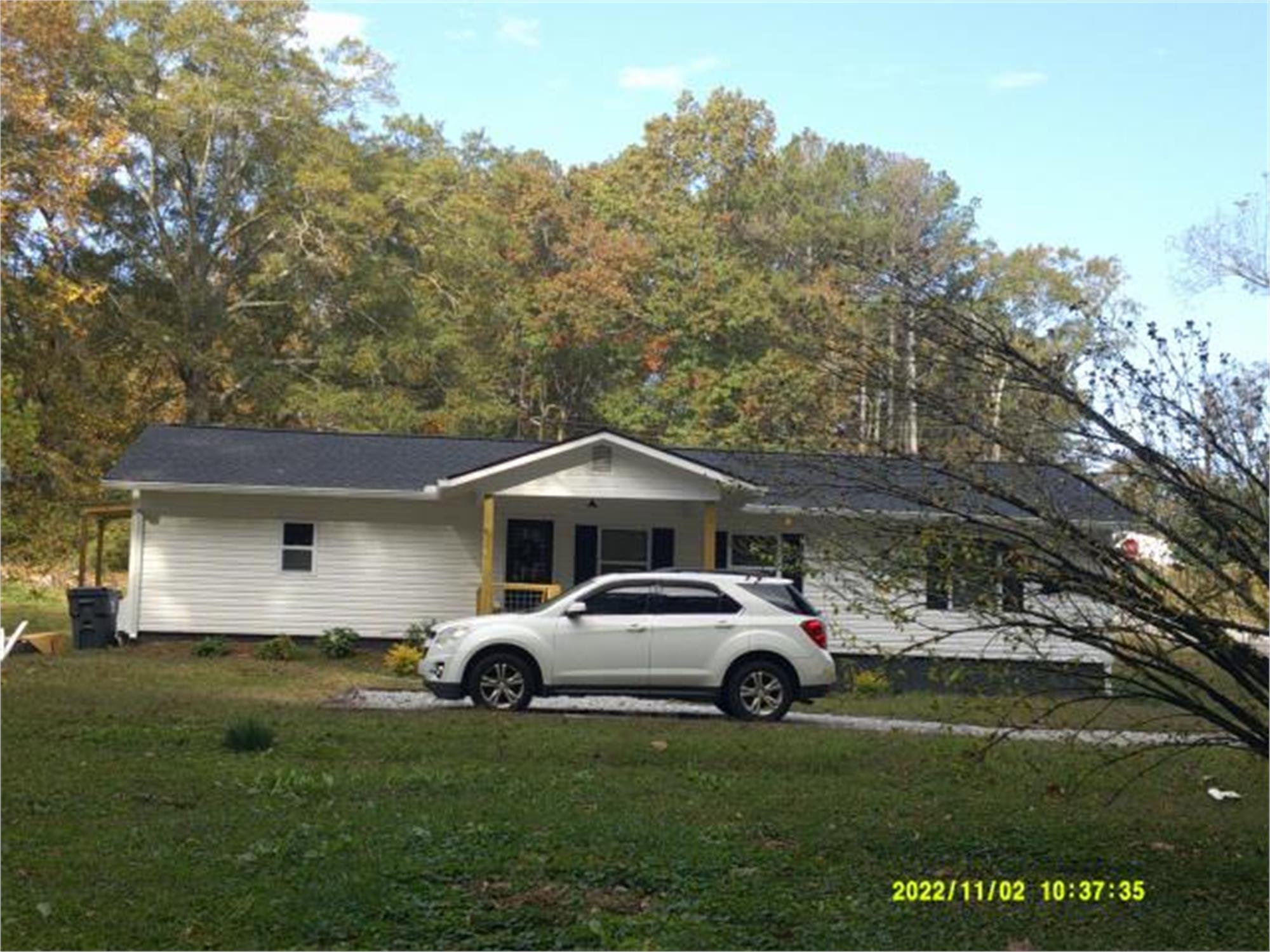 343 Pine Cir, Bowdon, GA 30108-1209