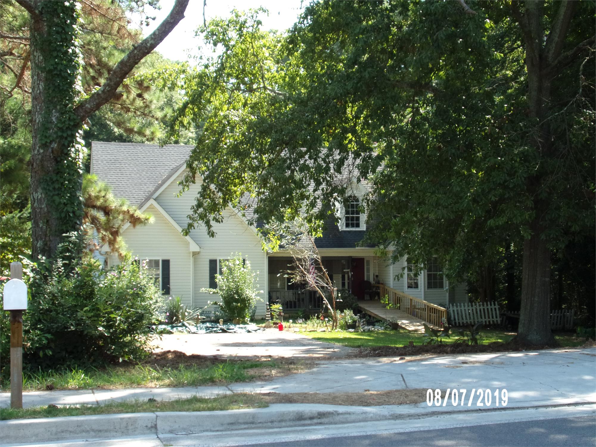 Photo 2