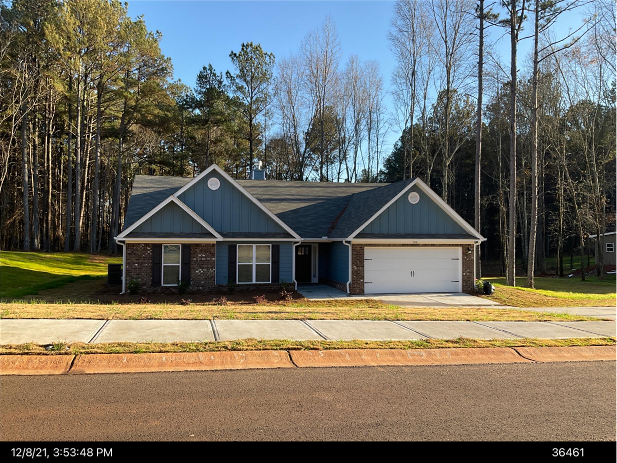 186 Camp Ct, Bethlehem, GA 30620-3263