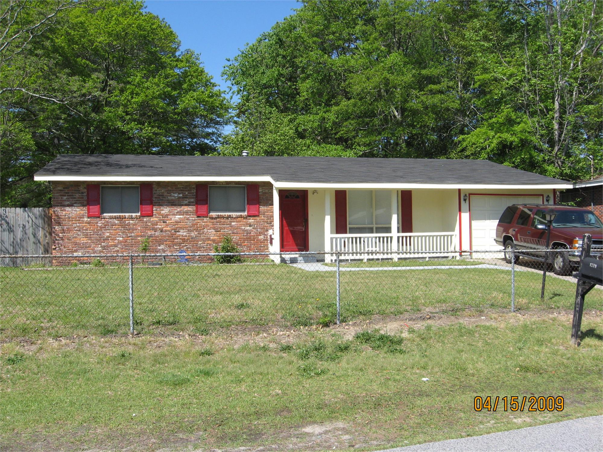1219 Hemlock Dr, Augusta, GA 30909-2755