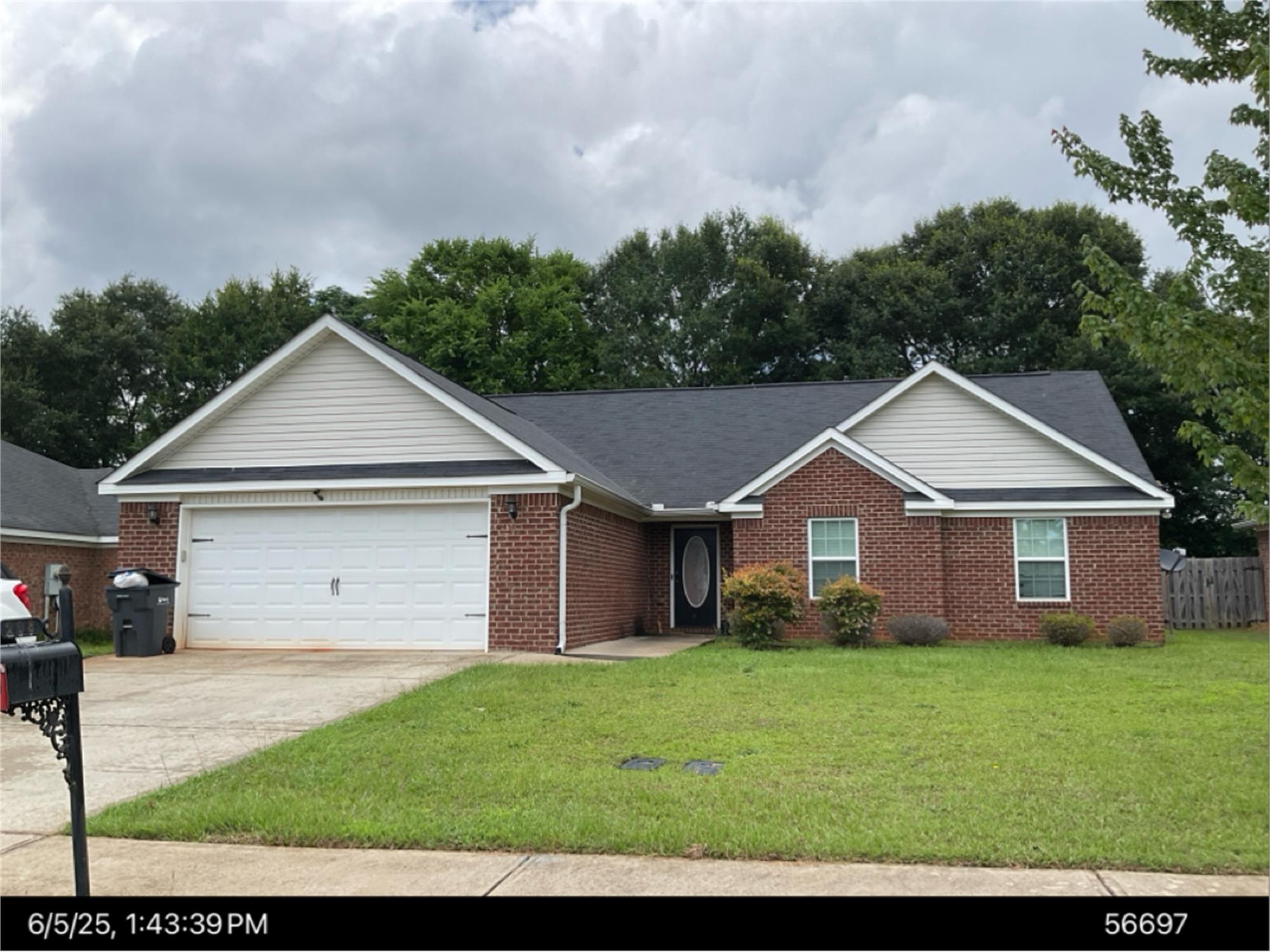 208 Rainsong Trl, Perry, GA 31069-4863
