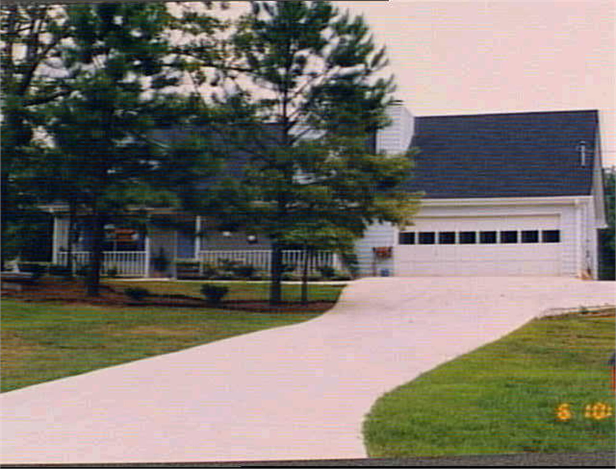 4277 Trotters Ln, Auburn, GA 30011-2219