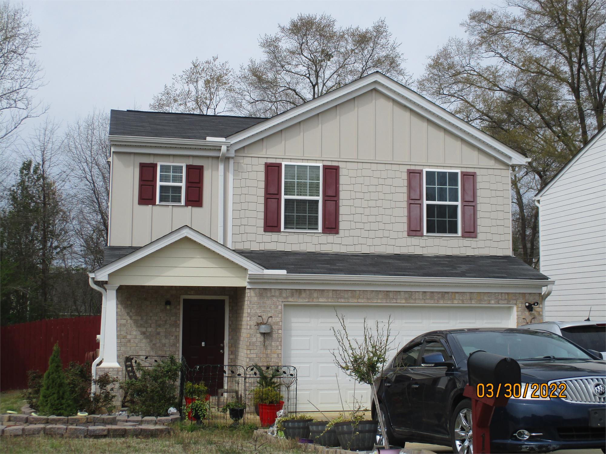 1025 Serene Lake Dr, Griffin, GA 30223-8209