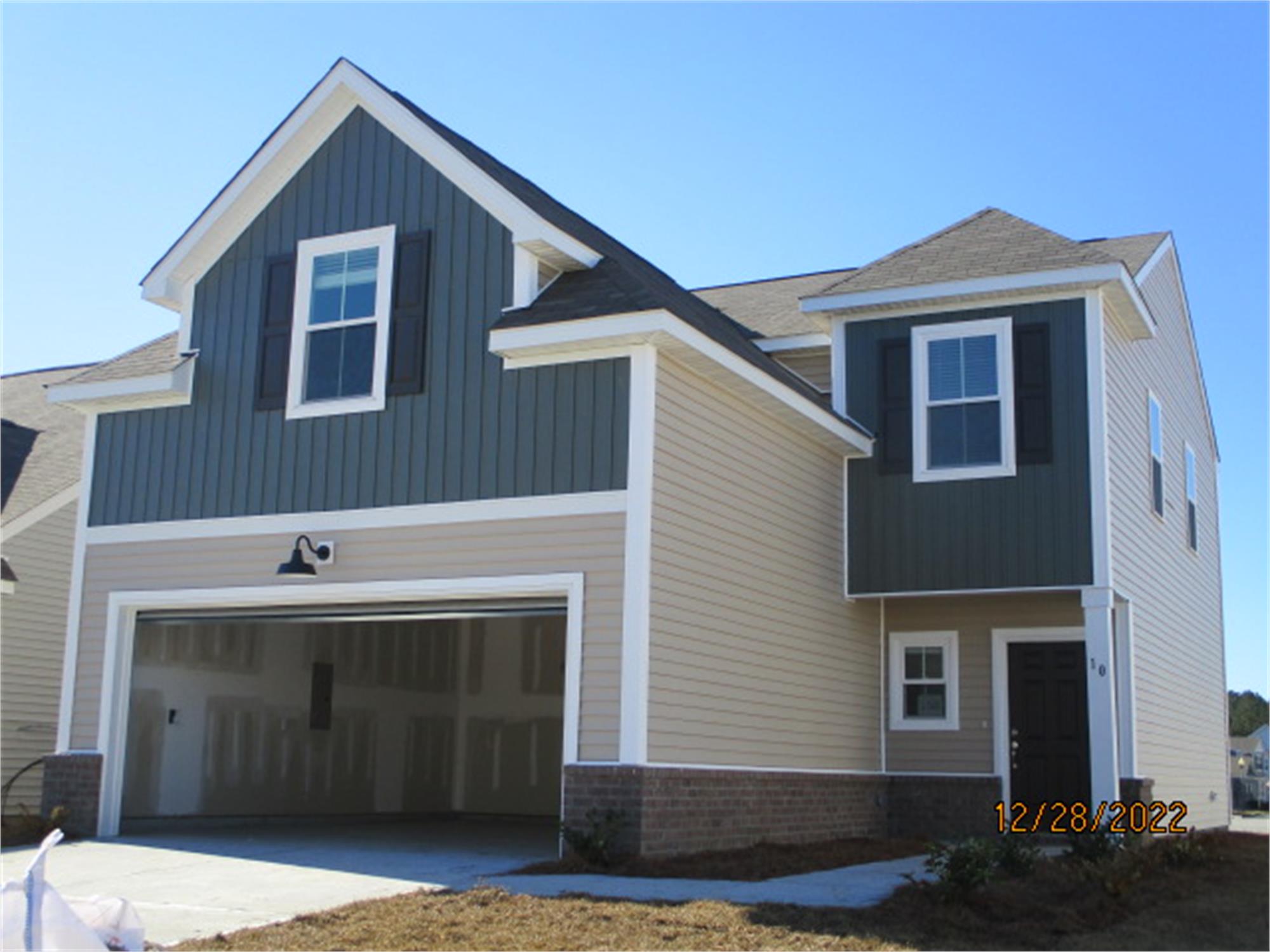 10 Cypress Loop, Port Wentworth, GA 31407-1113