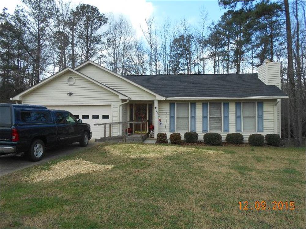 148 River Rdg, Carrollton, GA 30117-8425