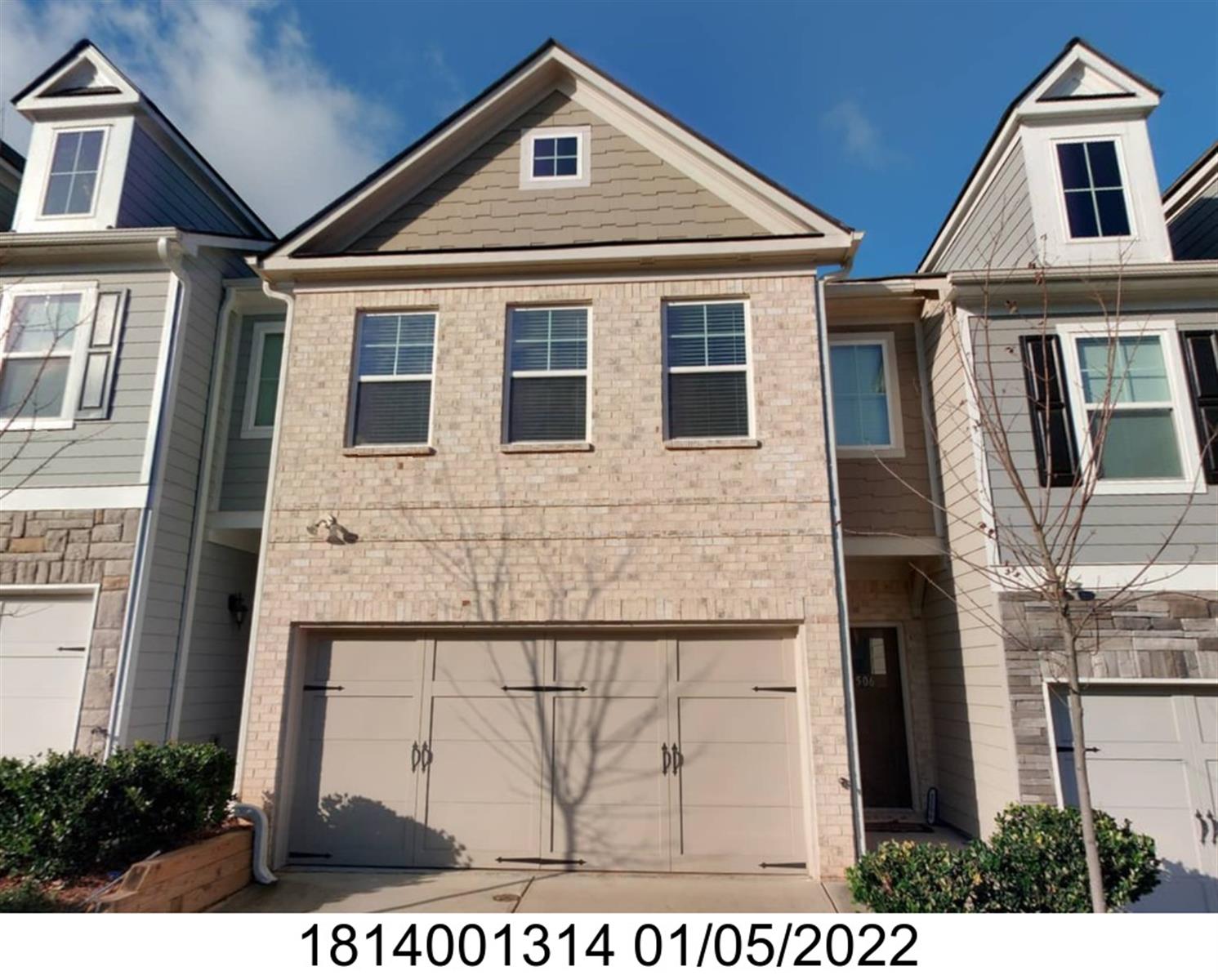 1506 River Oak Ln, Stone Mountain, GA 30083-5287