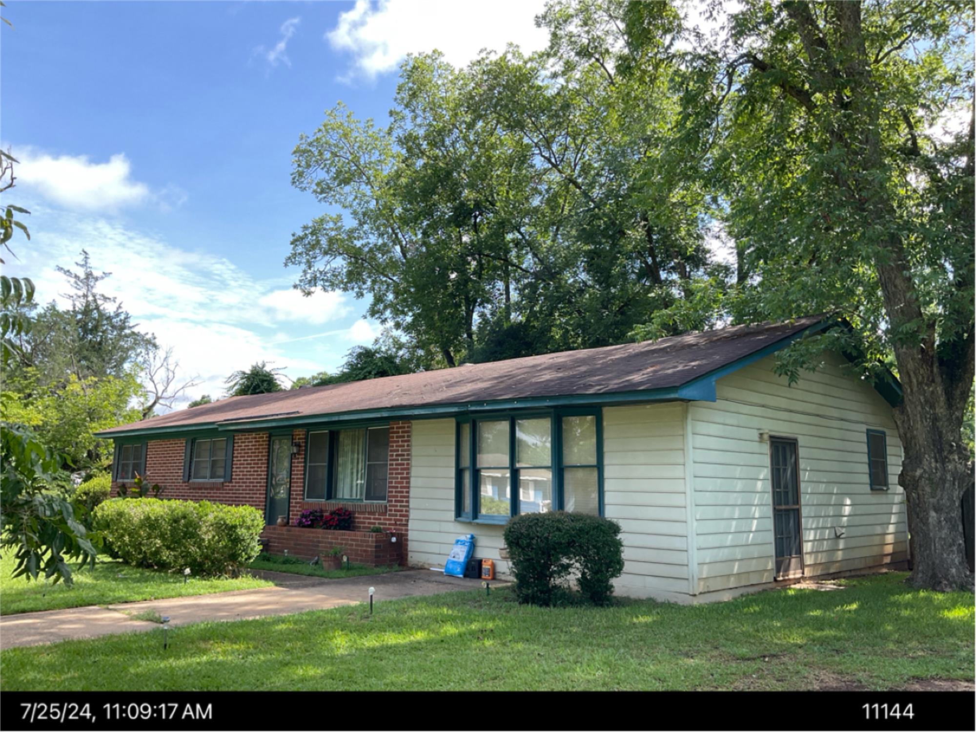 2005 Melrose Dr, Albany, GA 31707-4141
