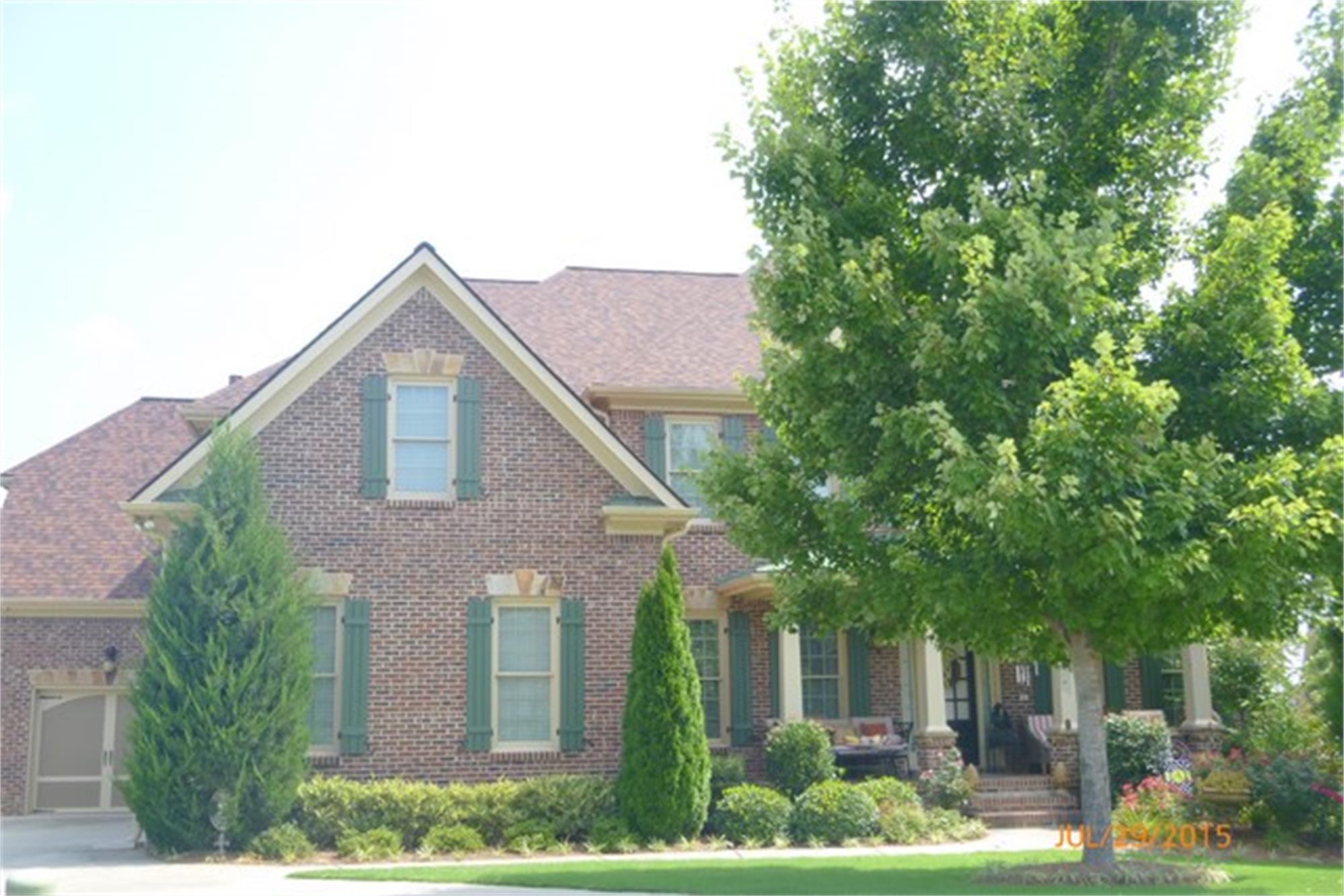 2479 Peace Point Trl, Hoschton, GA 30548-4116