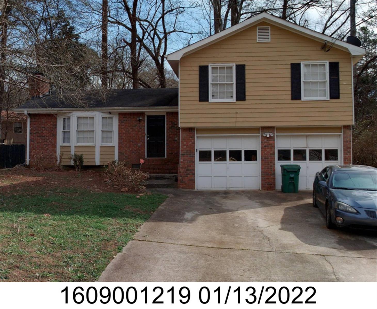 2170 Tiffany Ln, Lithonia, GA 30058-5319