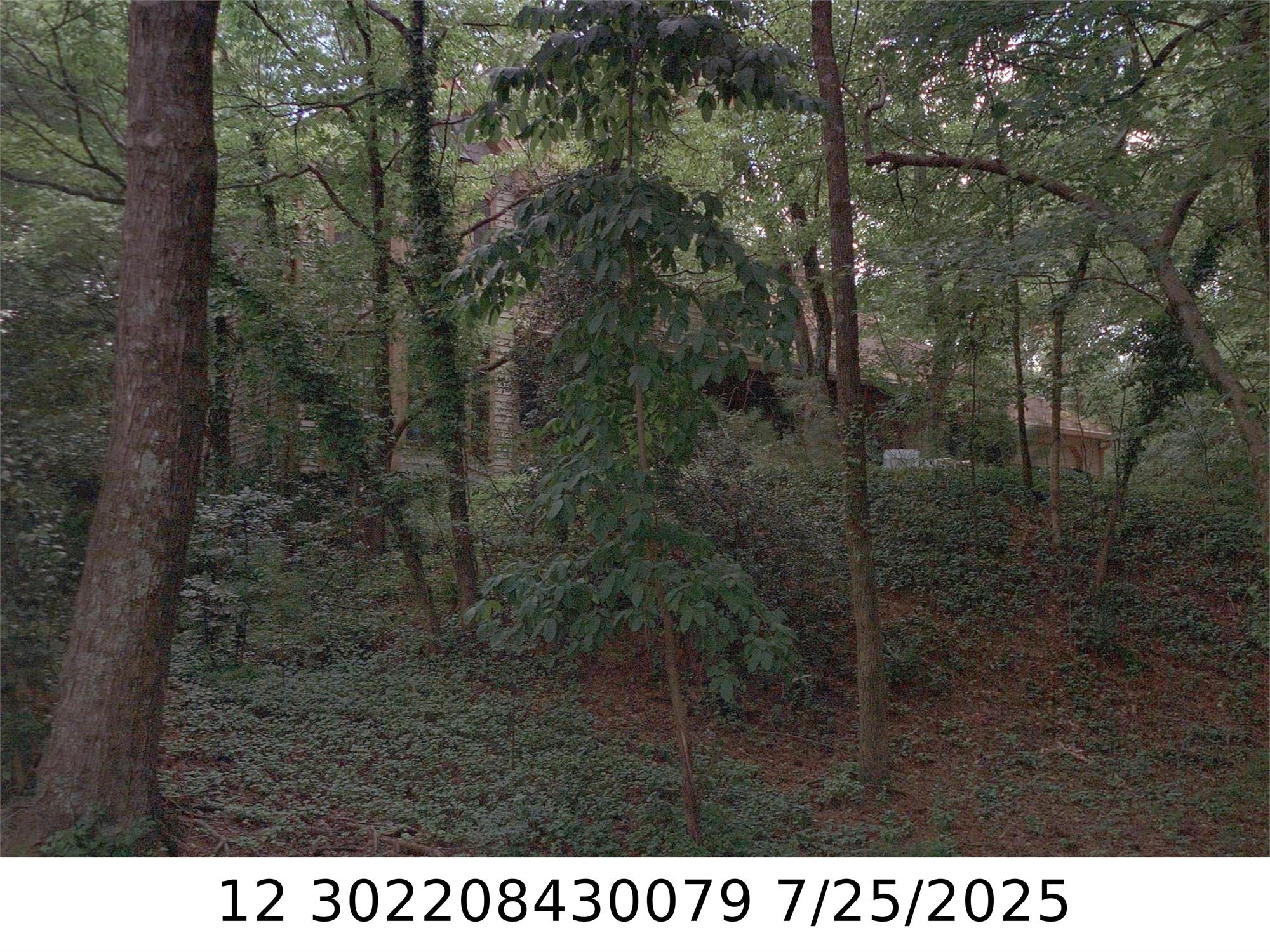 235 N Talbot Ct, Roswell, GA 30076-2480