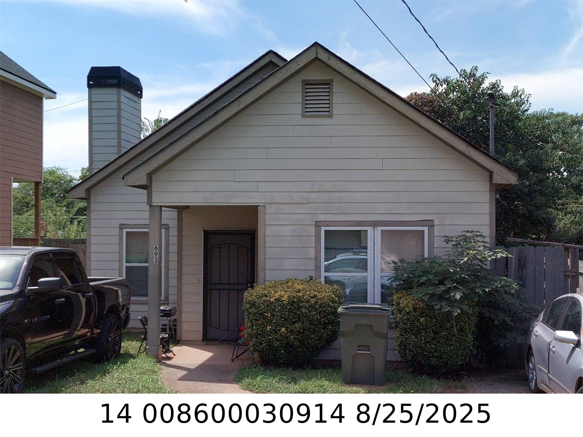 693 Smith St Sw, Atlanta, GA 30310-2140