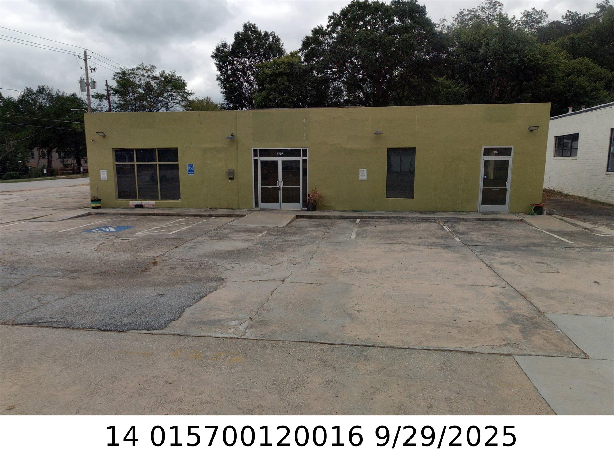 2824 Church St, Atlanta, GA 30344-3257