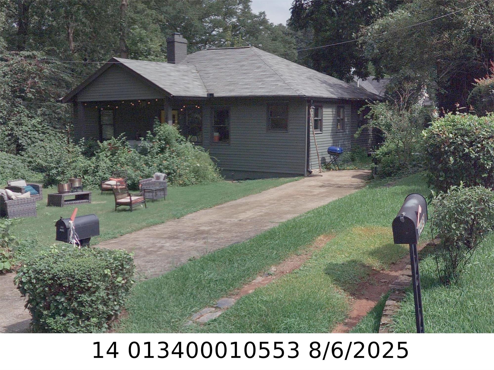 1497 Elizabeth Ln, Atlanta, GA 30344-1742