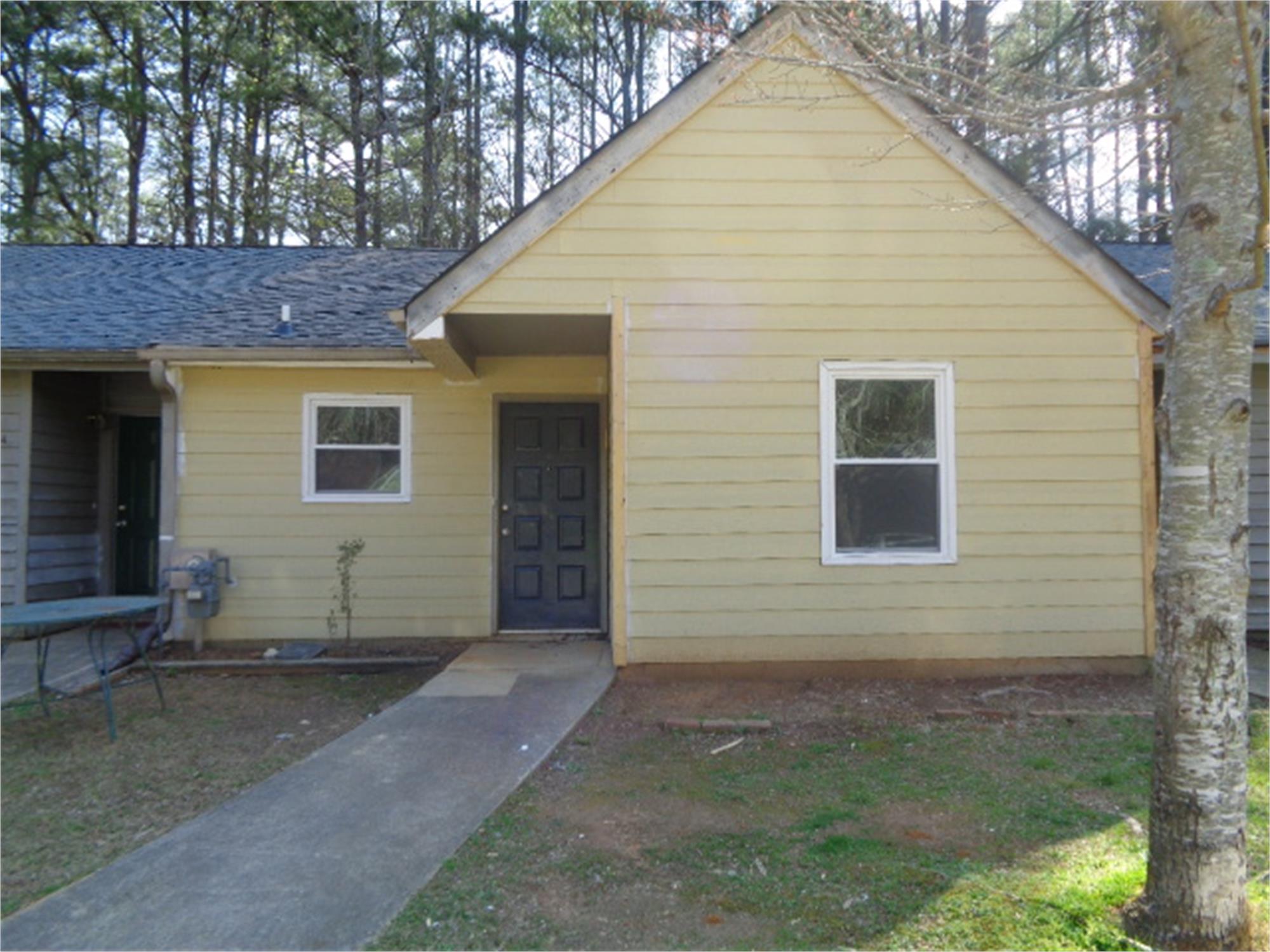 3940 Henry Ct Nw, Acworth, GA 30101-5182