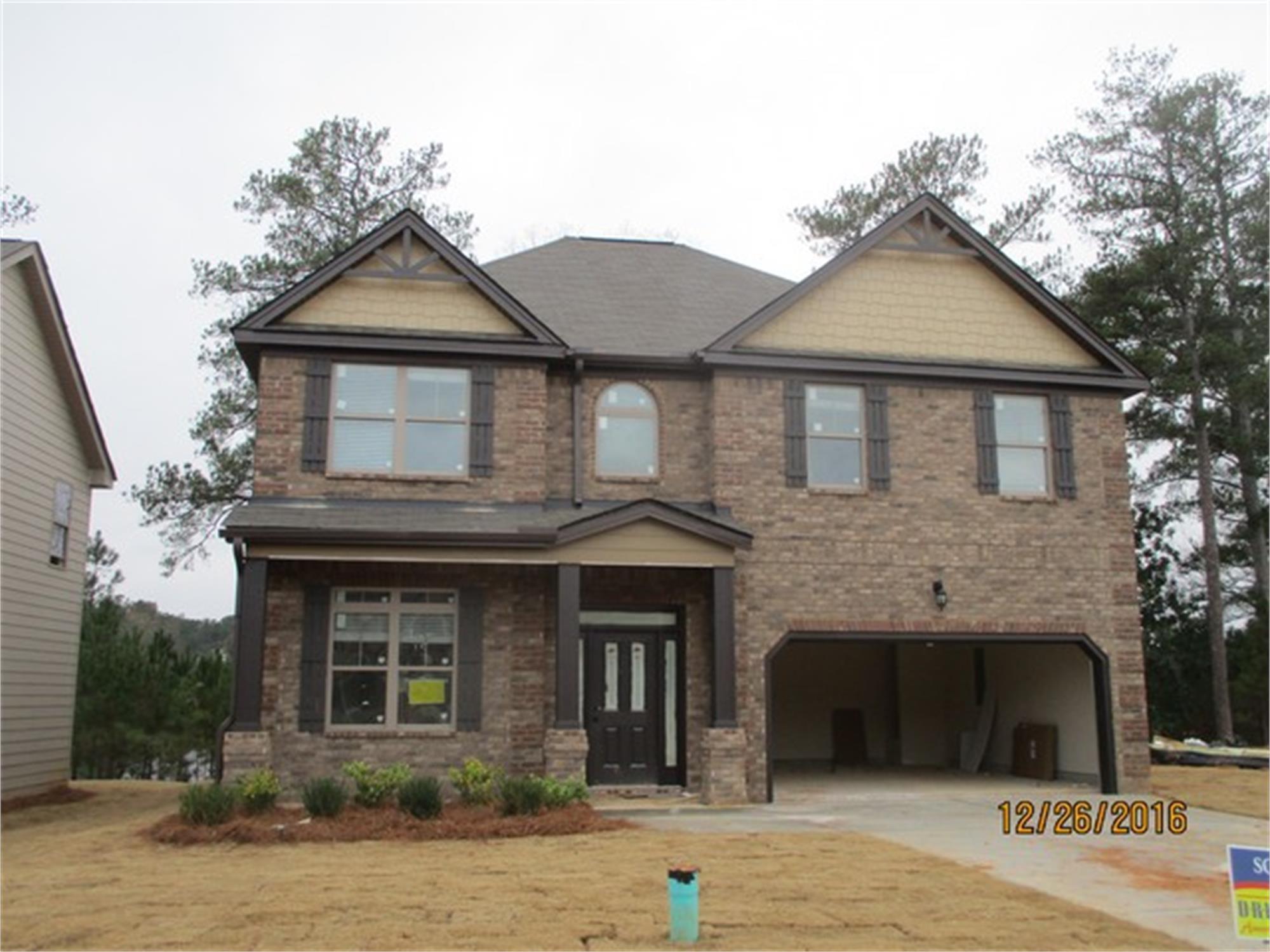29 Bay Crest Ct Se, Loganville, GA 30052-2177