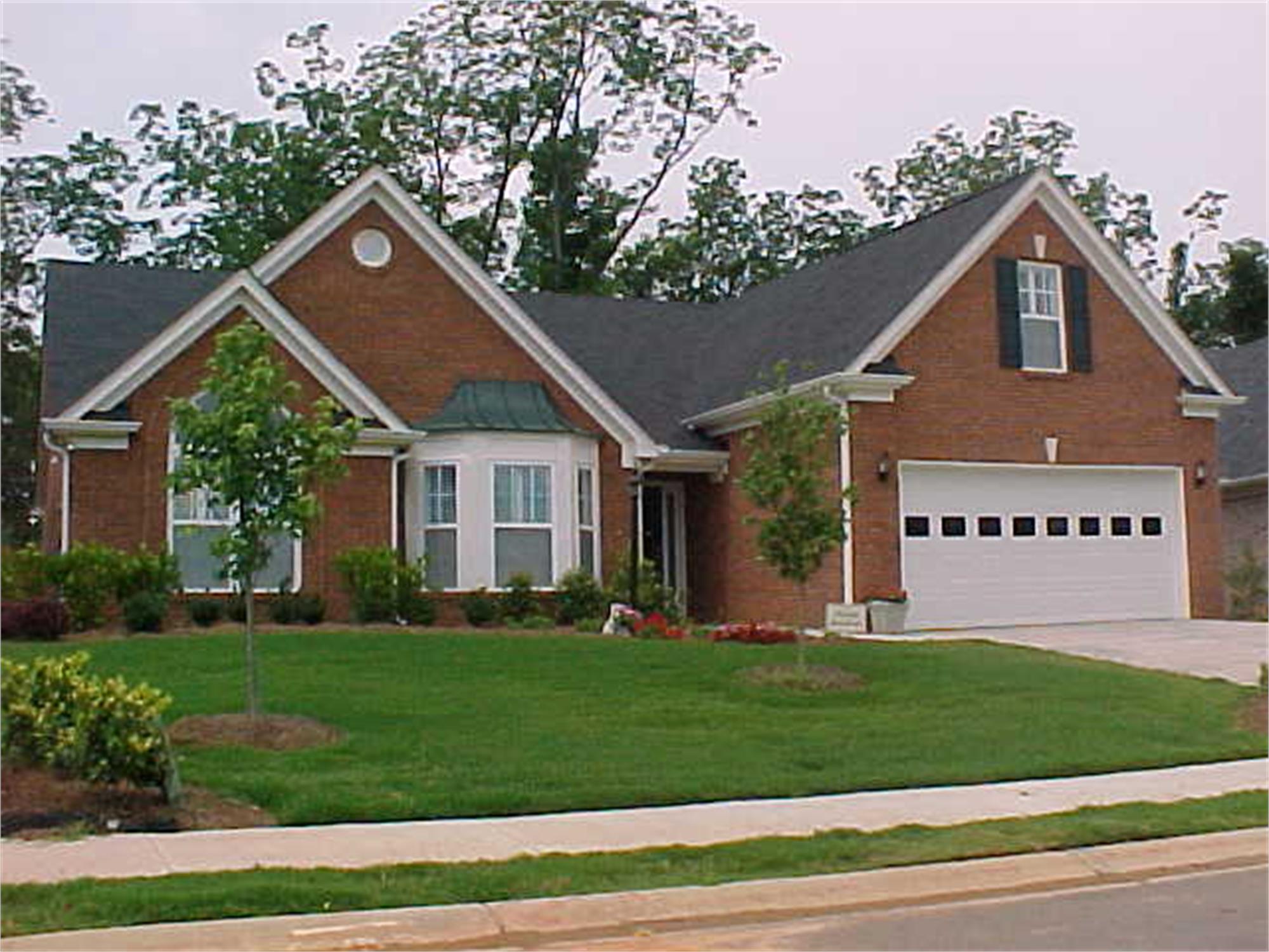 615 Groveland Pkwy Sw, Lawrenceville, GA 30046-9391