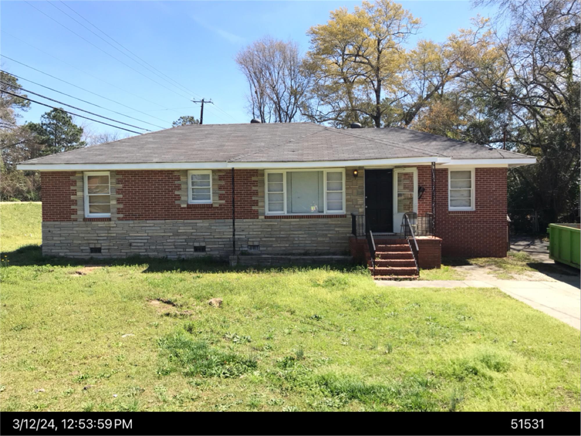 4304 Summerhill Dr, Macon, GA 31204-5610