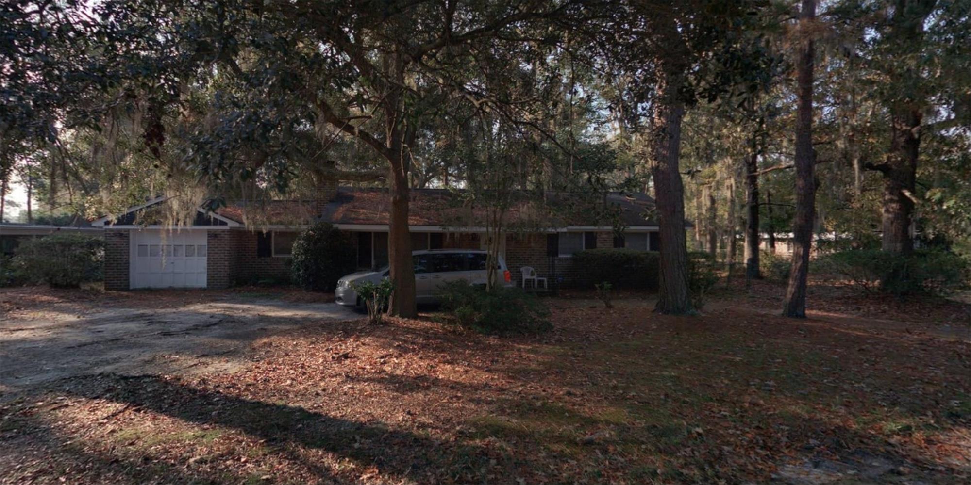 125 Windsor Rd, Savannah, GA 31419-2273