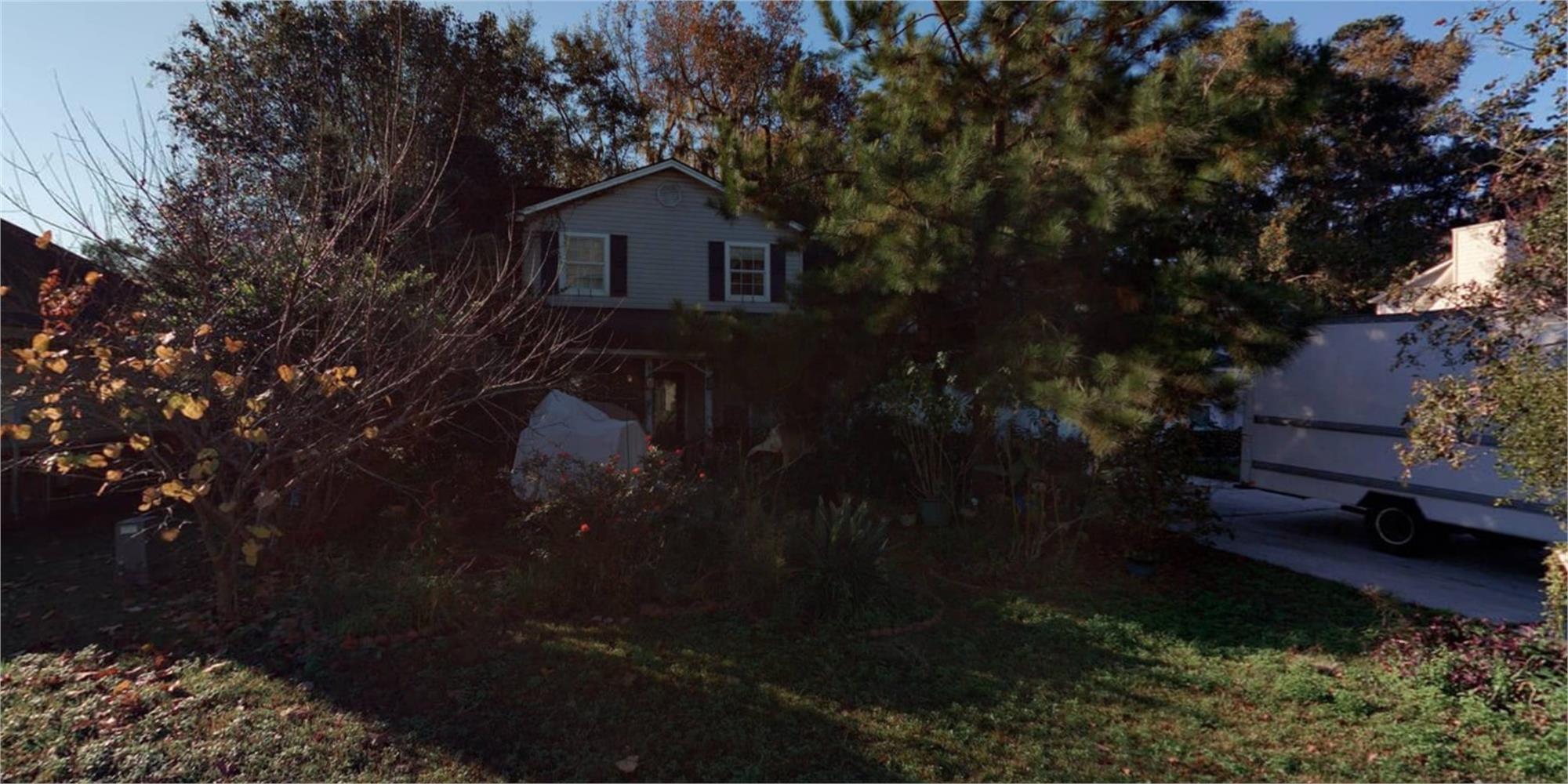 25 St Ives Dr, Savannah, GA 31419-8911