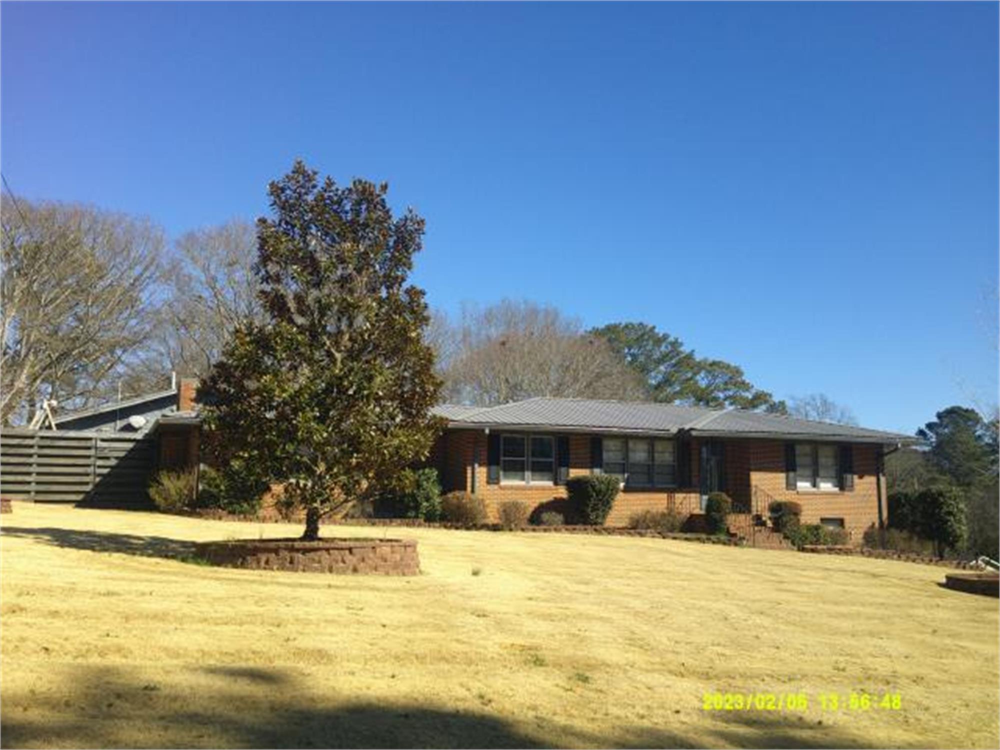 Lakeview Dr, Carrollton, GA 30117
