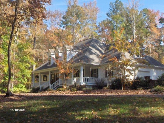 1644 Four Lakes Dr, Madison, GA 30650-4275