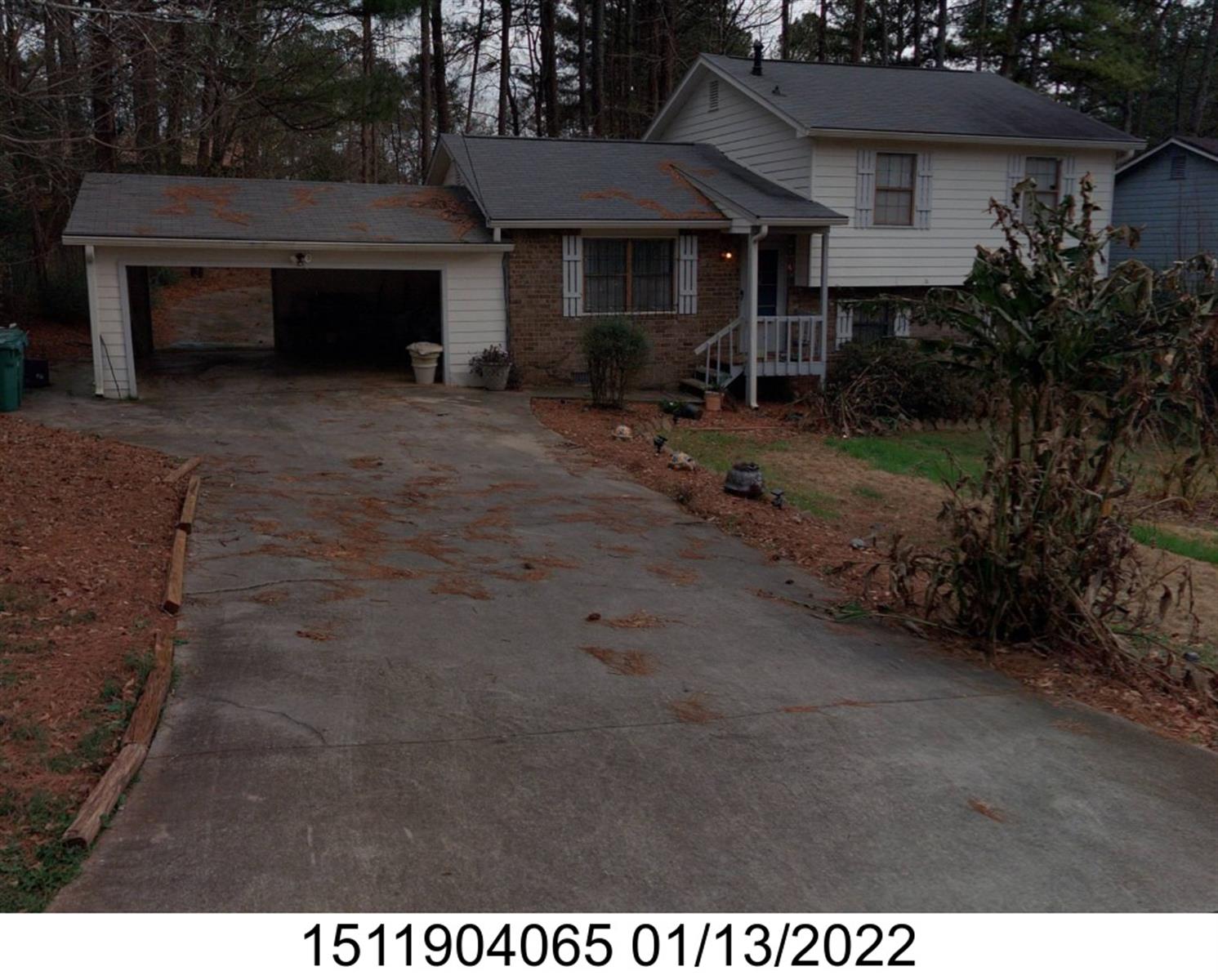 2542 Kelly Lake Dr, Decatur, GA 30032-6556