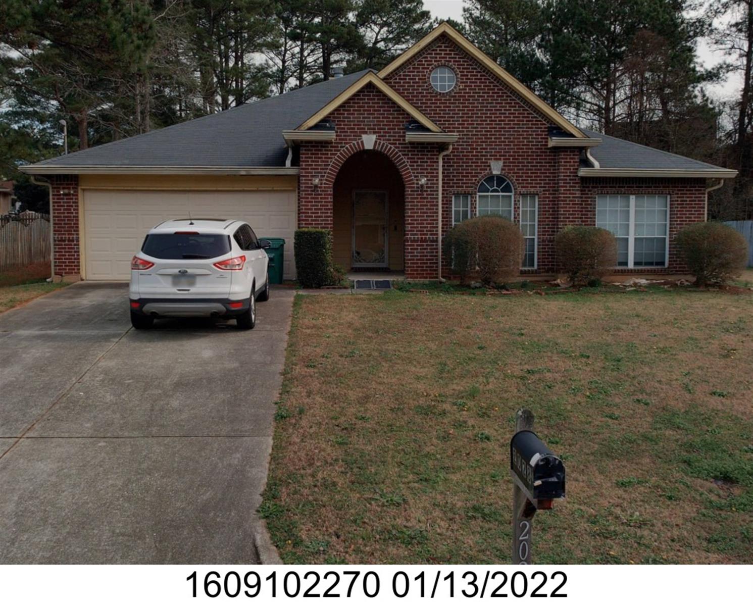 2028 Lown Farm Trl, Lithonia, GA 30058-3951