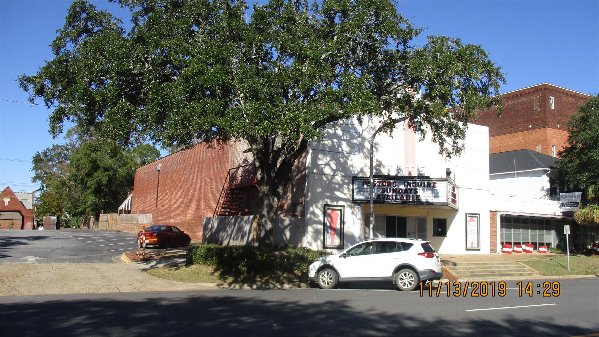 Pine Avenue, Albany, GA 31701