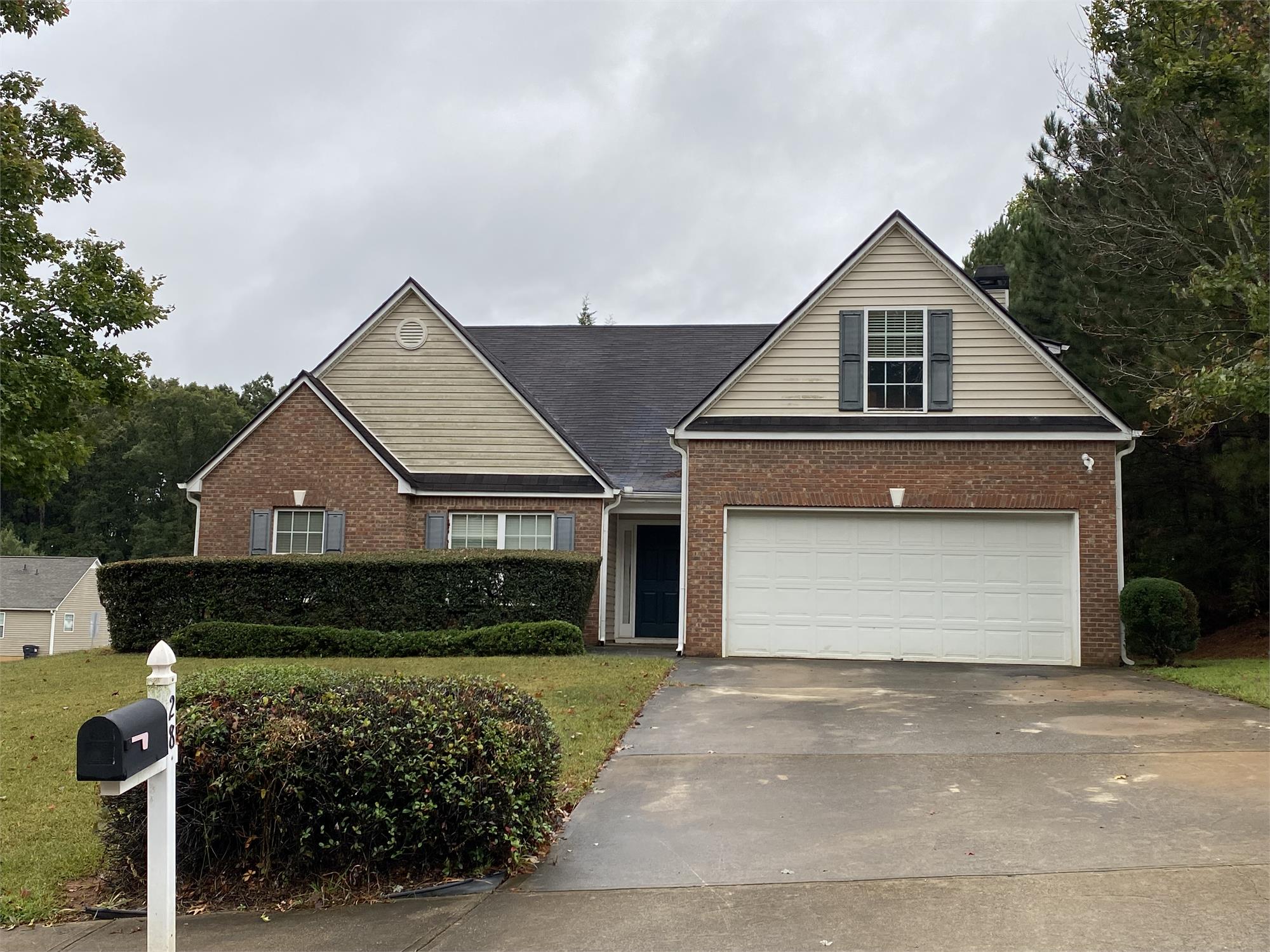 28 Windcrest Ter, Covington, GA 30016-0914