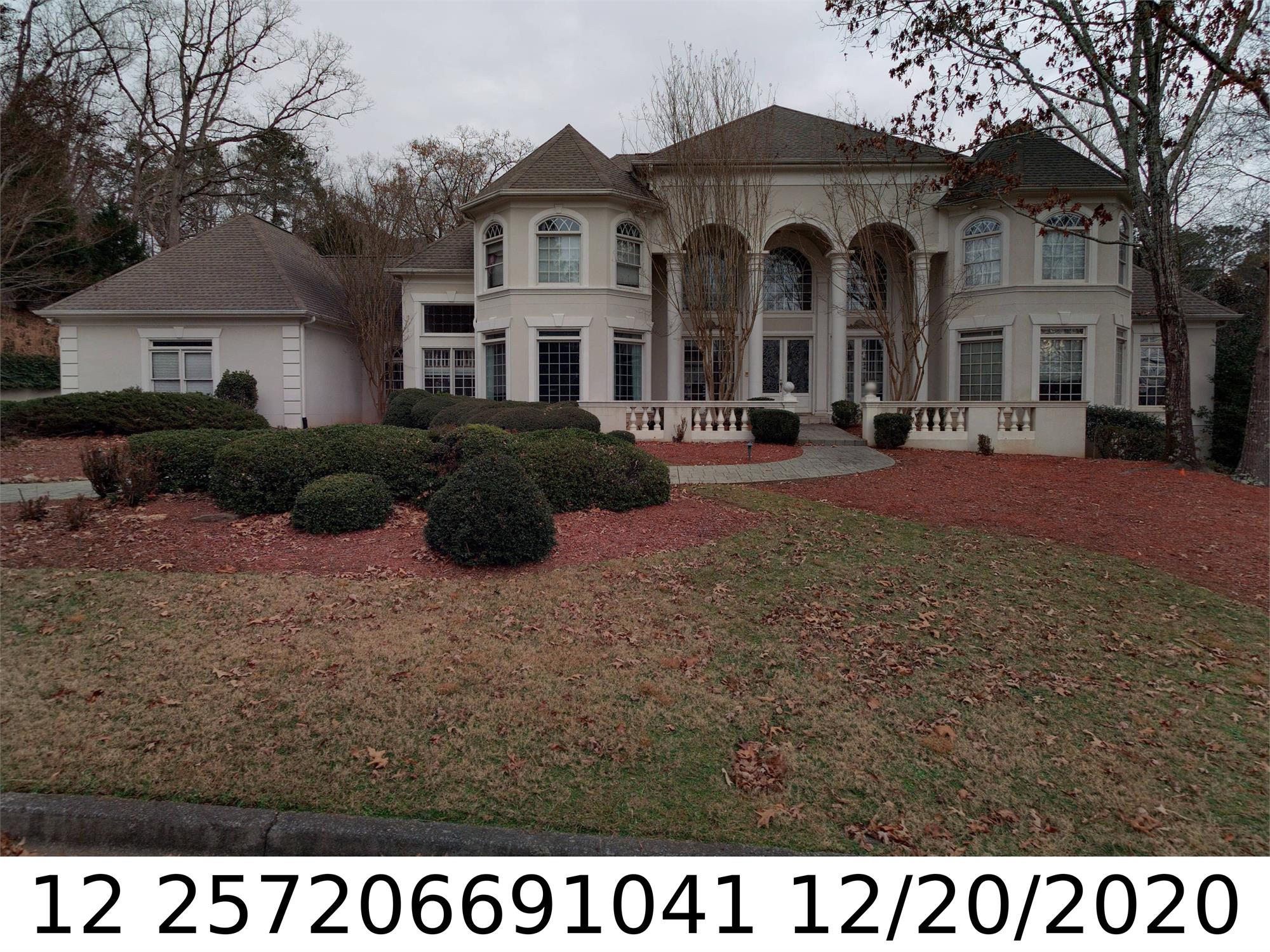 8430 Sentinae Chase Dr, Roswell, GA 30076-4462