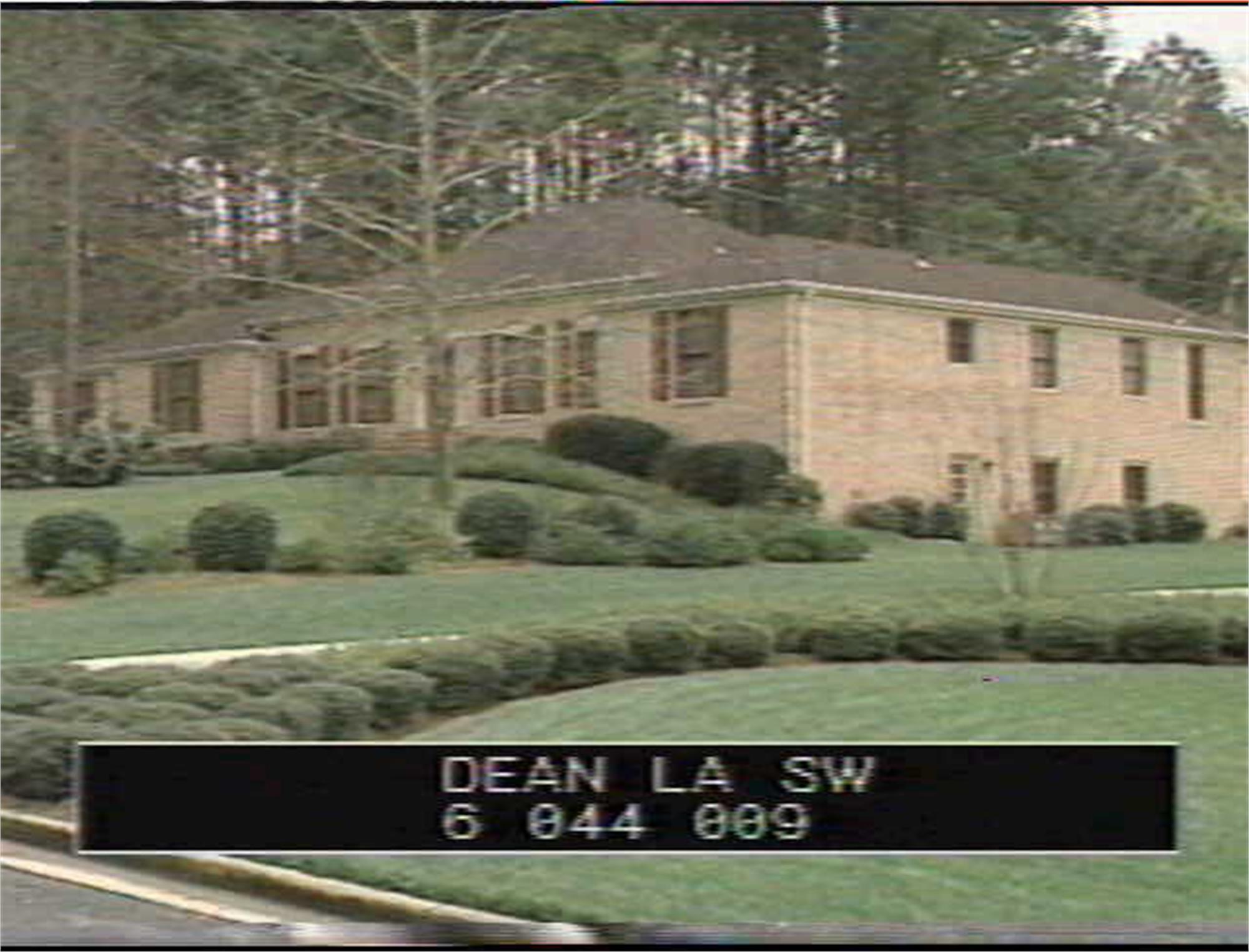 4817 Dean Ln Sw, Lilburn, GA 30047-4720