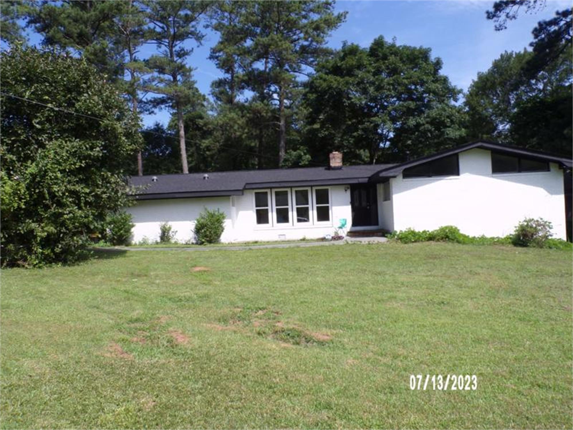 3483 N Creekview Dr, Lawrenceville, GA 30044-4145