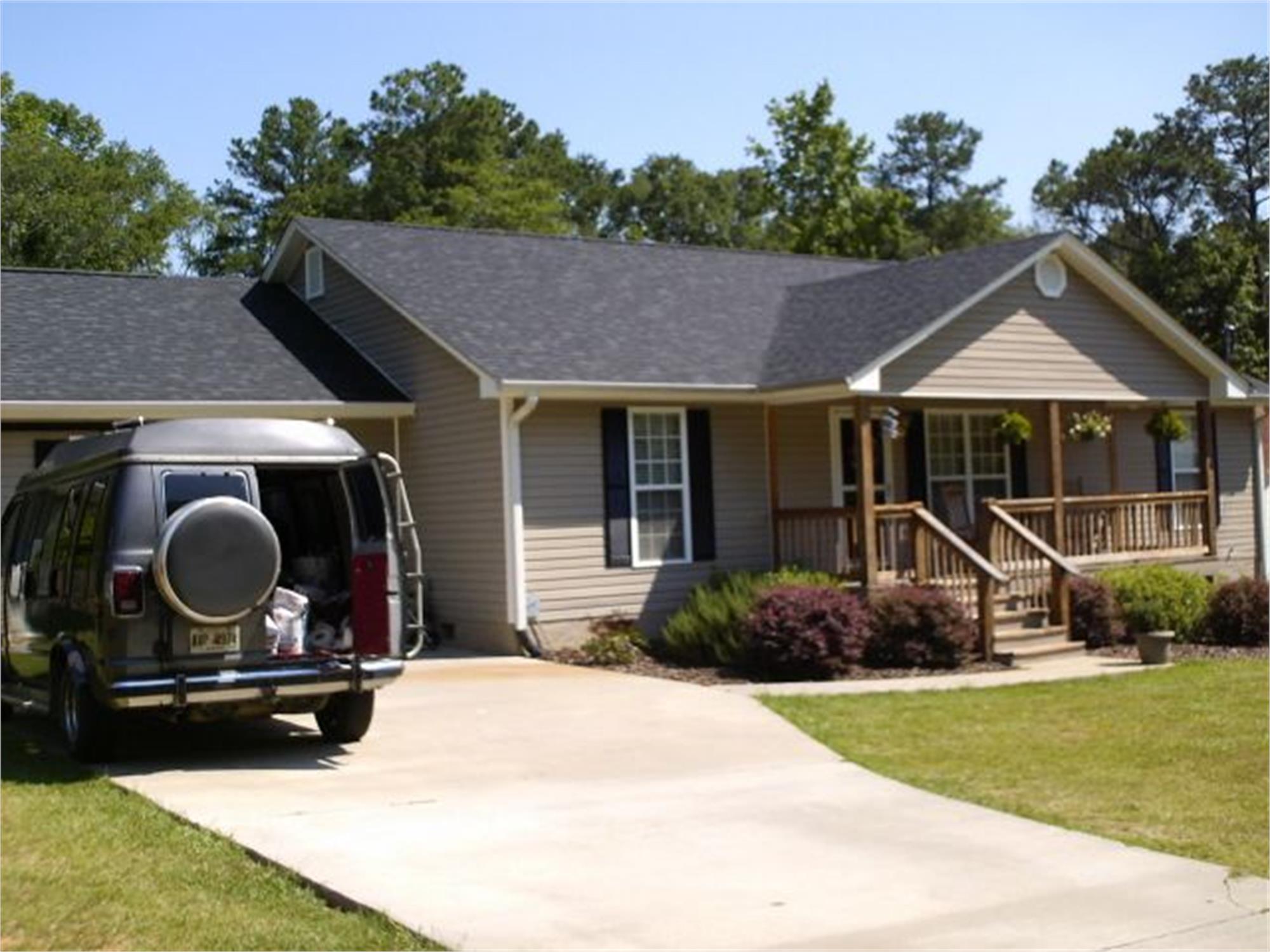 65 Minnie Mill Ln, Warm Springs, GA 31830-2203