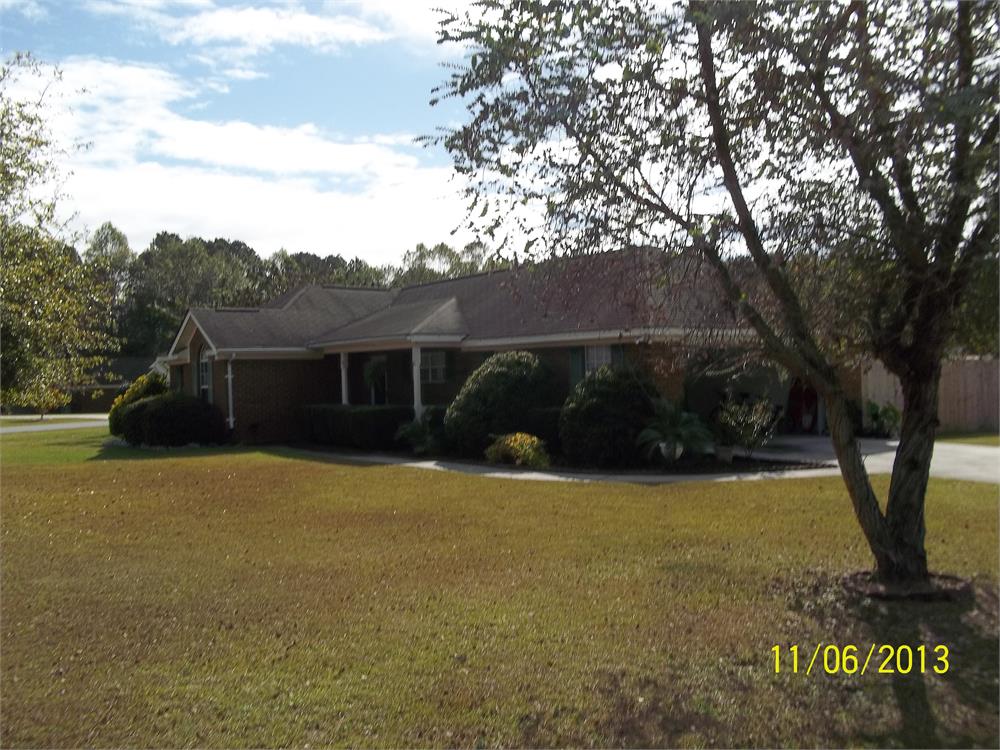 113 Barrington Cir, Rincon, GA 31326-5640
