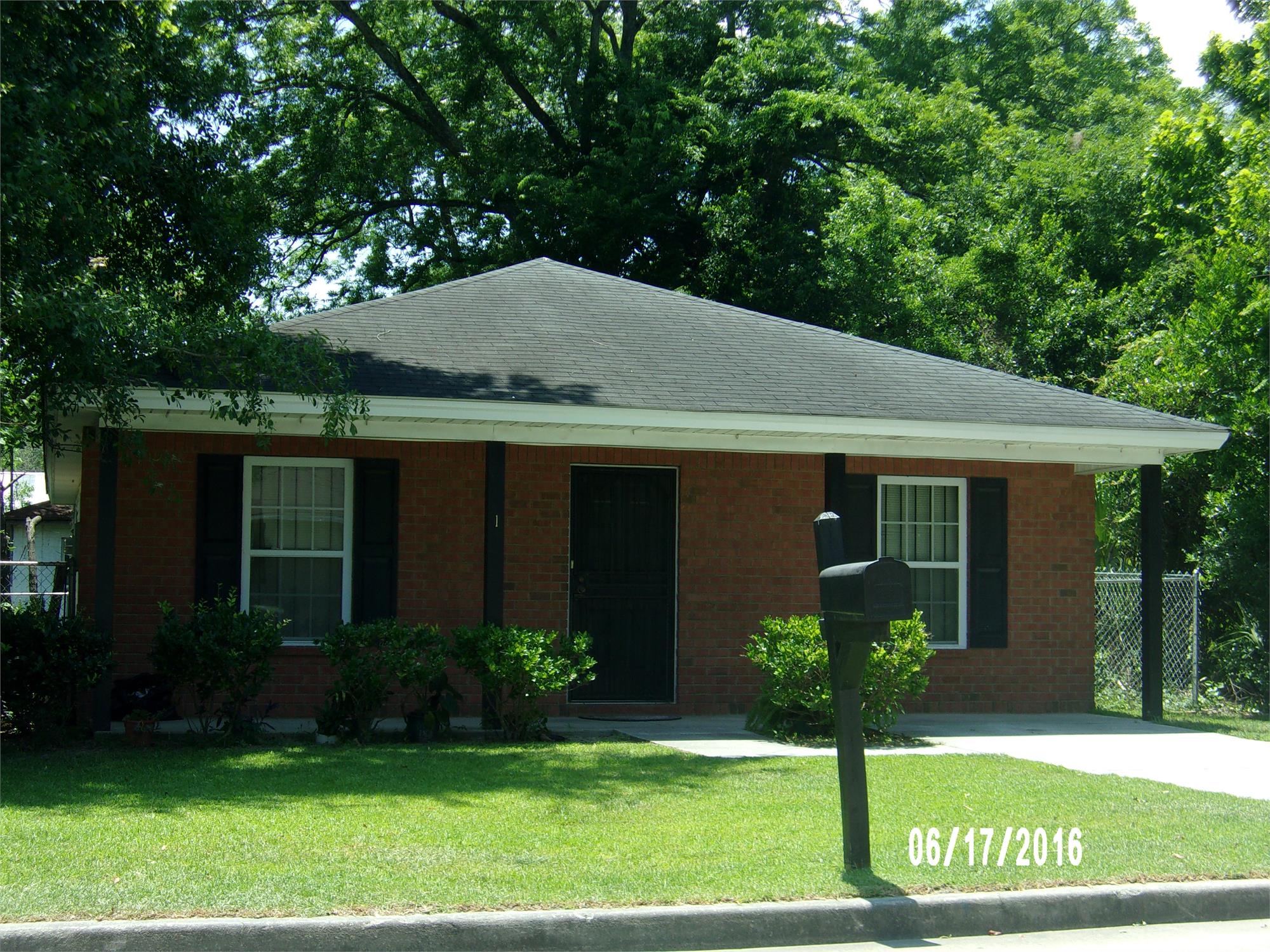 1 Morin Ave, Savannah, GA 31408-3521