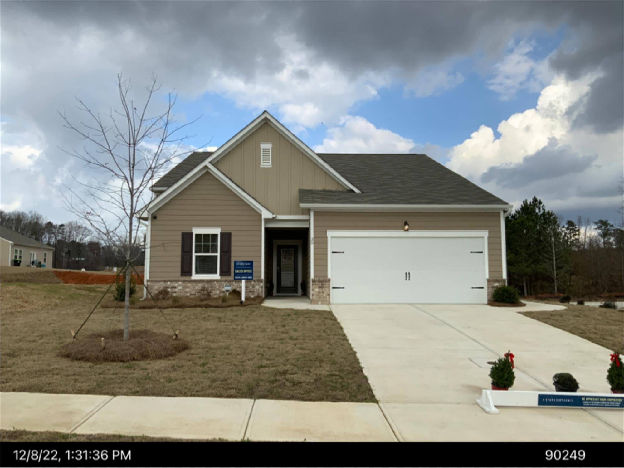 35 Meriwether Dr, Villa Rica, GA 30180