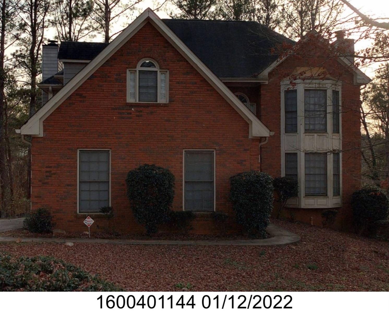 1406 Crooked Tree Cir, Stone Mountain, GA 30088-3760