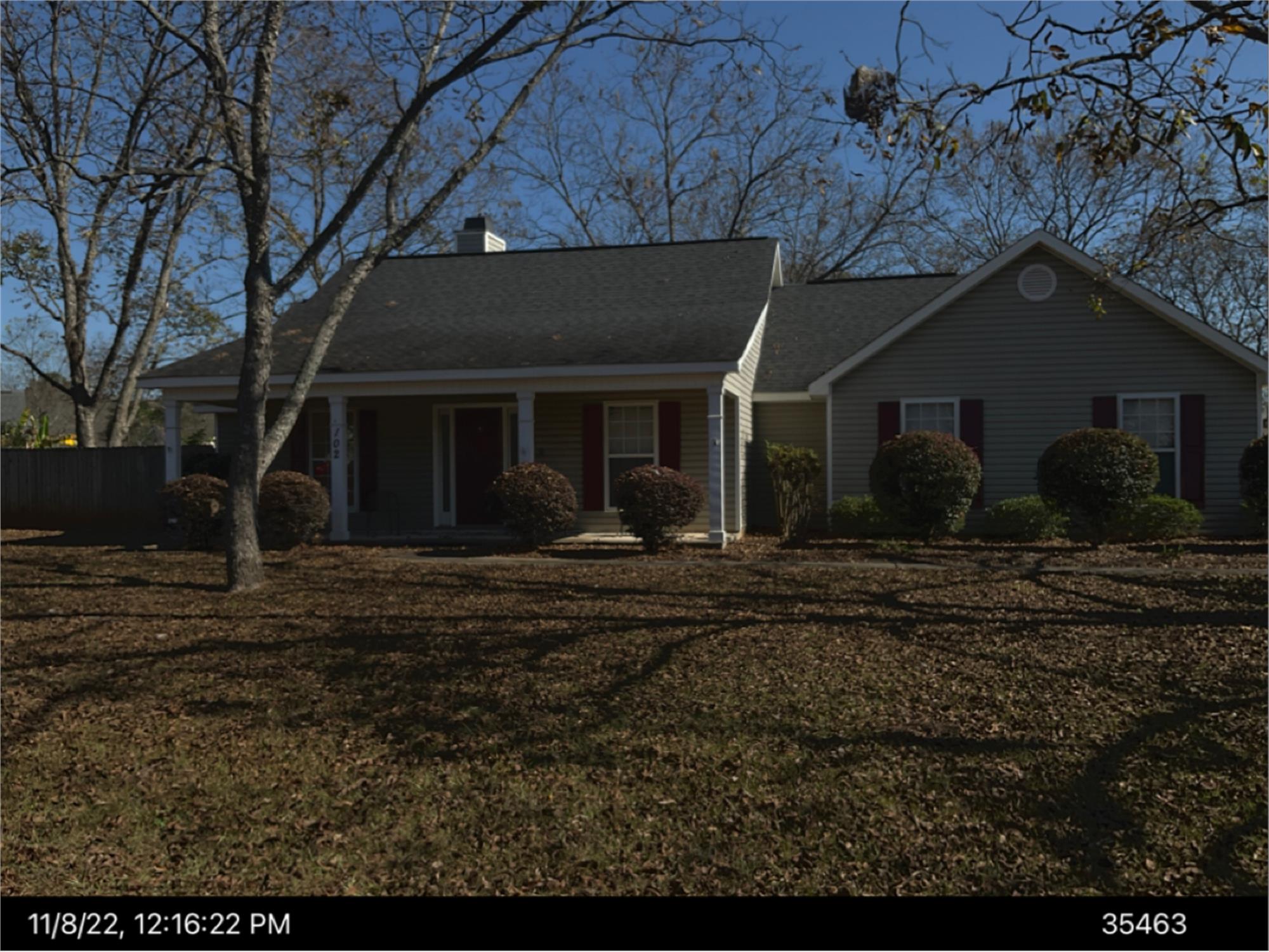 102 Grove Ln, Kathleen, GA 31047-2255