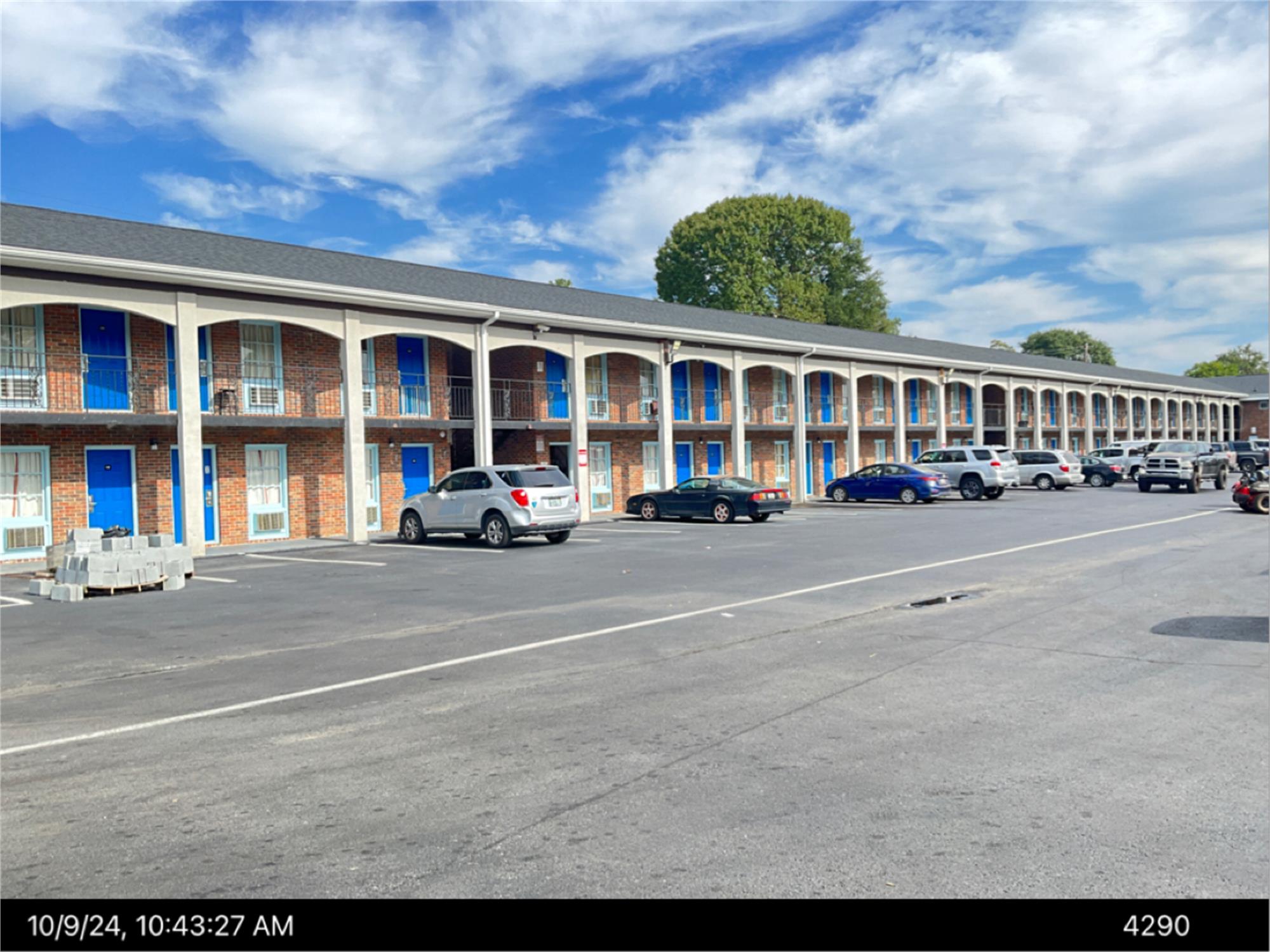 405 General Courtney Hodges Blvd, Perry, GA 31069-3205