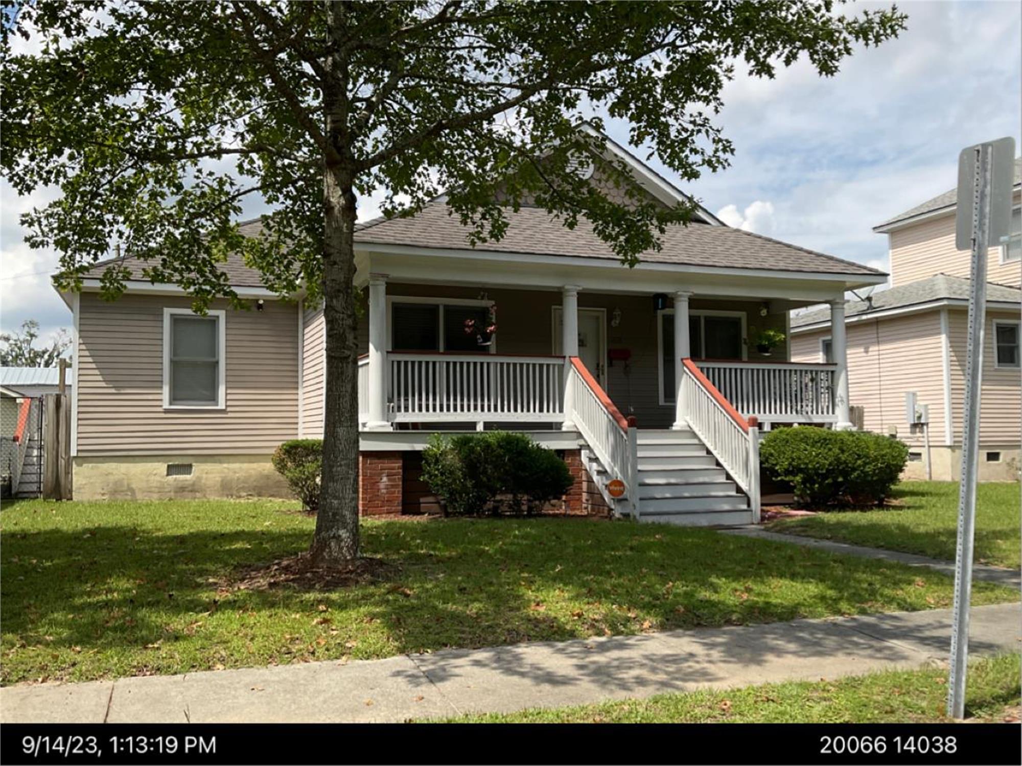 1611 Cuyler Ct, Savannah, GA 31415-5485