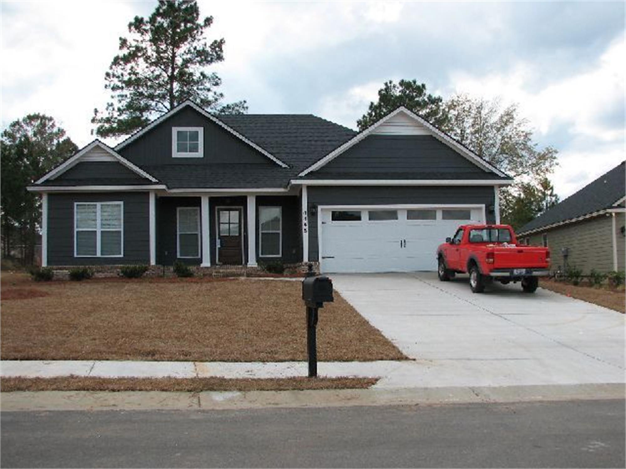 4445 Kenilworth Cir, Valdosta, GA 31605-8018