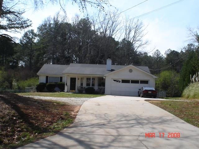 2841 Stanton Rd Se, Conyers, GA 30094-2651