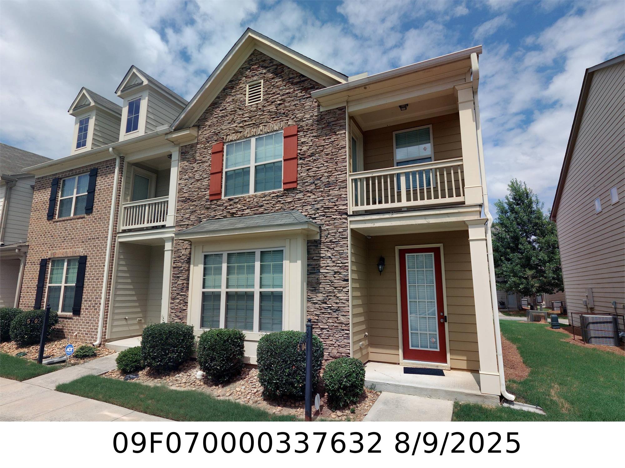 5704 Radford Loop, Fairburn, GA 30213-5534