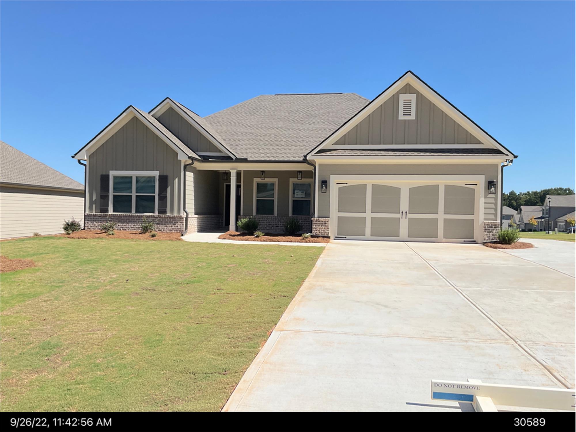 1622 Jasper Dr, Winder, GA 30680-4918