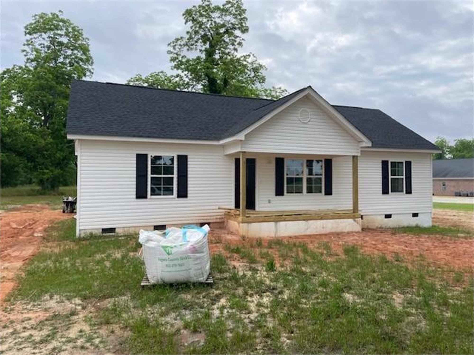 227 Lovers Ln, Waynesboro, GA 30830-7602