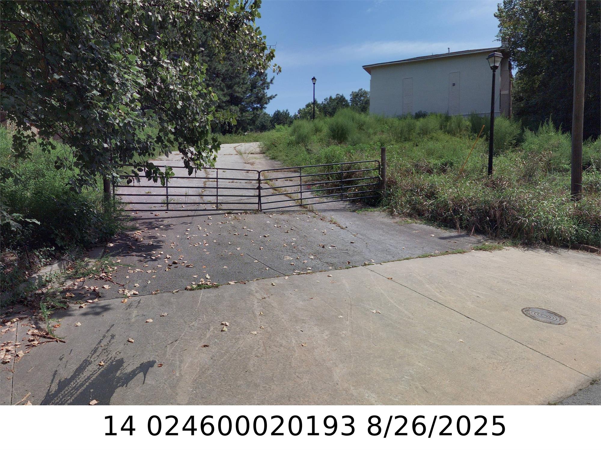 3467 Benjamin E Mays Dr Sw, Atlanta, GA 30331-1905