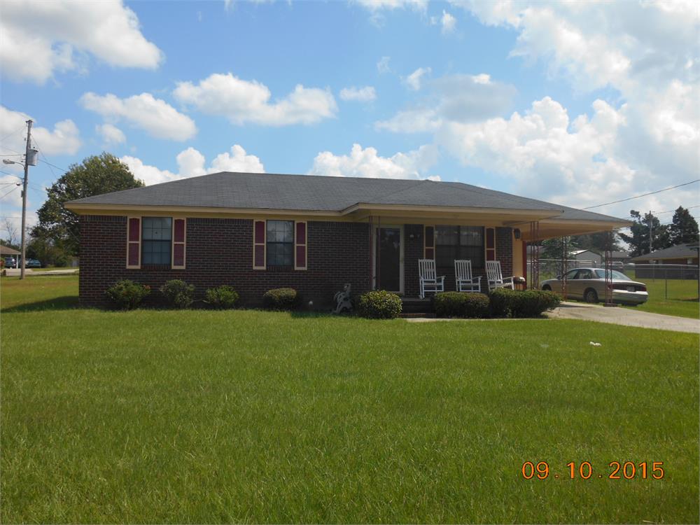 315 Washington Dr, Waynesboro, GA 30830-7634