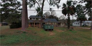 200 Point Dr E, Savannah, GA 31410-1426